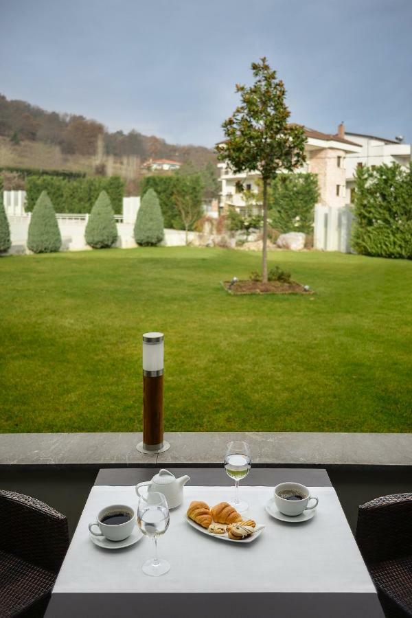 Esperos Palace Luxury & Spa Hotel Kastoria Bagian luar foto